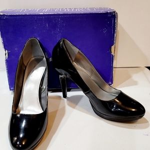 Women’s Heel Pumps, Black – Size 9.5 M